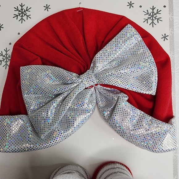 Baby Hat and Booties Set Scarlett Red and Silver Infant Size 0-6 Months NWT - Picture 8 of 9
